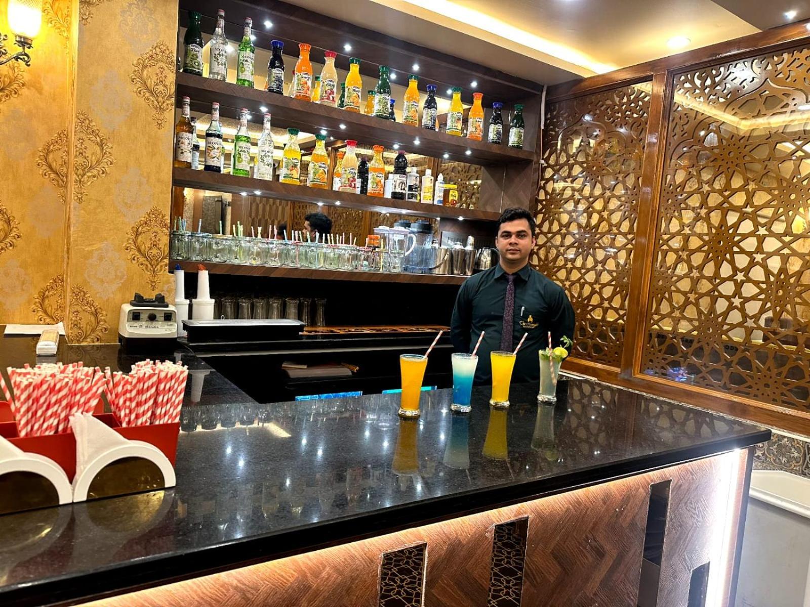 Hotel Windsor Plaza Haïdarabad Extérieur photo